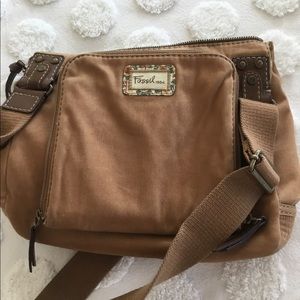 Fossil tan shoulder cotton suede bag.